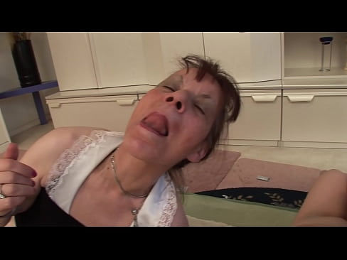 ❤️ Ny renibeny roa sy ny raibe iray dia manana telo ❌ Anal vidéo amin'ny pôrnôgrafia mg.naughtyhentai.ru ❌